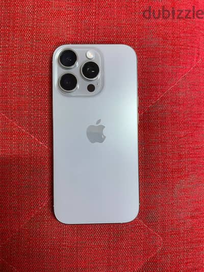 Iphone 16 pro 256gb used like new