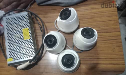 اربع كاميرات مراقبه داخليه استعمال خفيف للبيع
