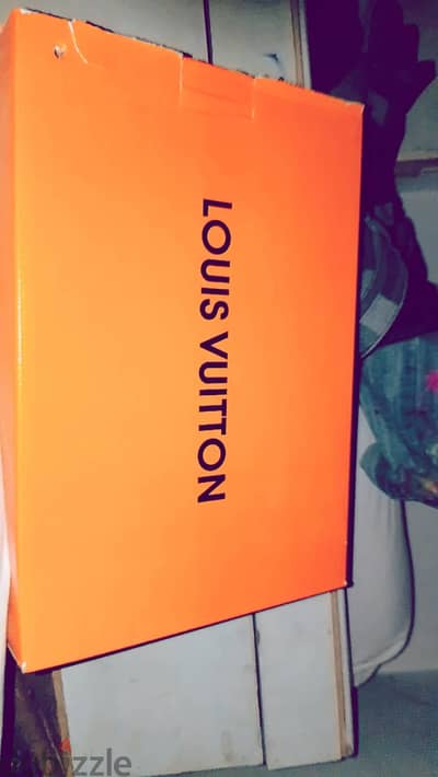 كوتشي lv seket
