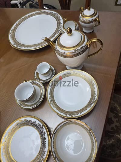 طقم صيني جديد ١١٢٠ قطعه