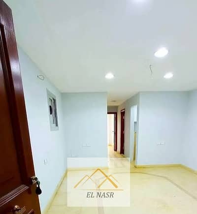 Licensed administrative office on the ground floor with a private entrance from Makram Ebeid in Nasr City