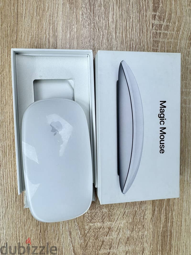  Apple Magic Mouse 2 - Full box - Like New  2
