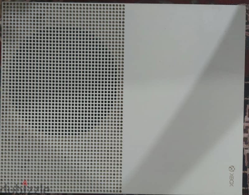 Xbox One s 1
