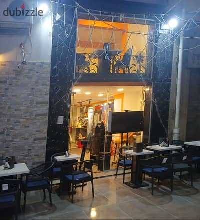 Air-conditioned shop on a main street near Tahrir Square in downtown for rent ( restaurants - clothing - exhibitions - companies - for all activities ) ( in an area with high shopping and commercial density )