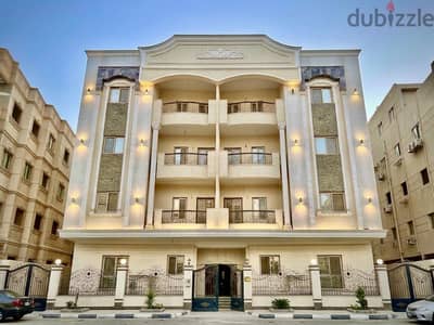 فرصة مميزة بالأندلس، شقة ١٧٥م² بقرب الجامعة الأمريكية