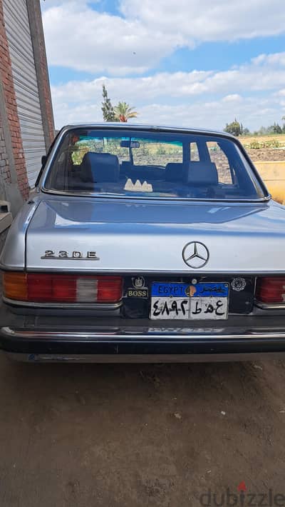 مرسيدس بنز سي 180 1984
