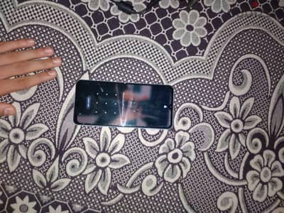 هاتف سمسونج a13 للبدل بايفون