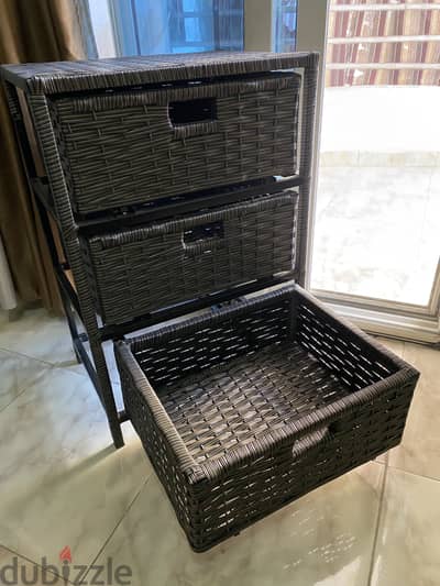 Room cabinet