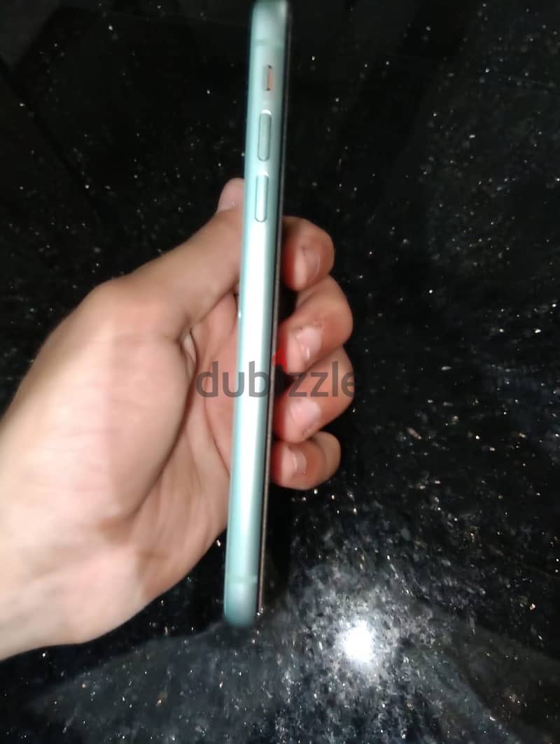 Apple - iPhone 11 2