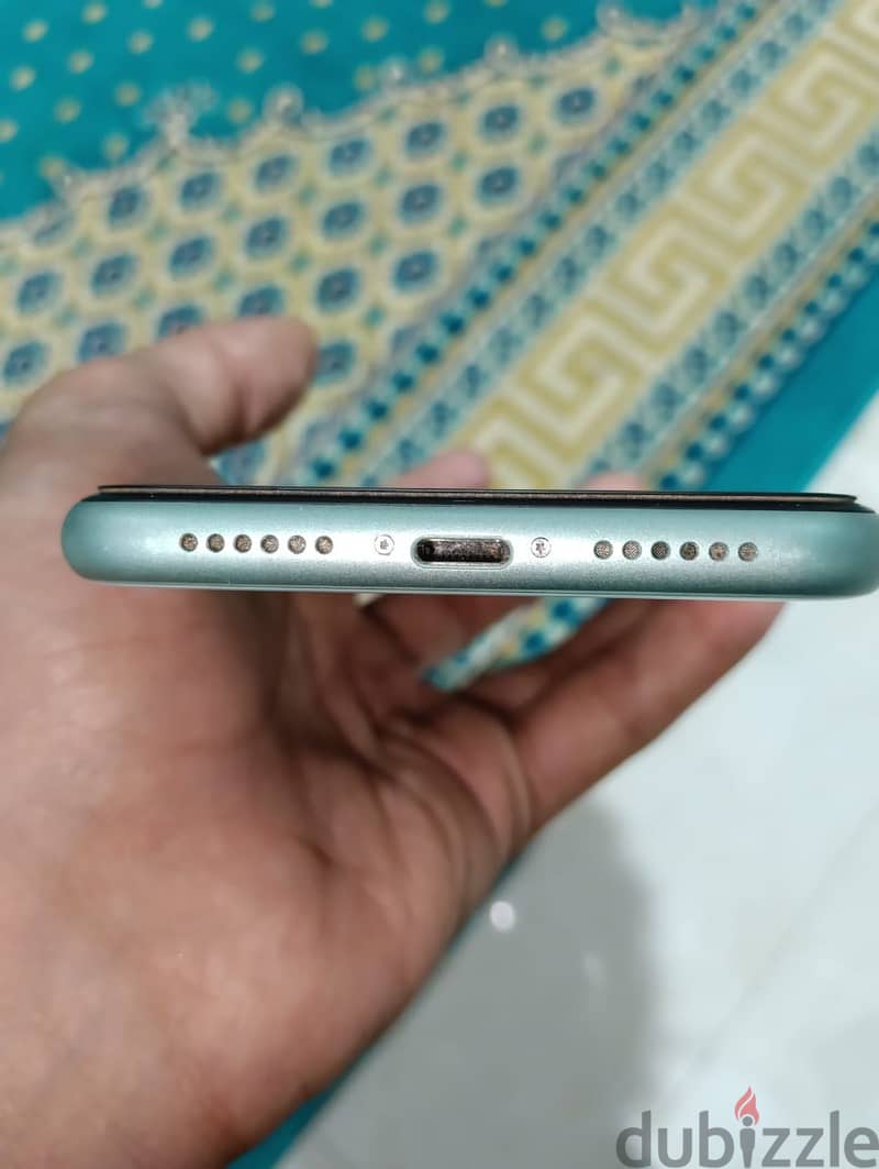 Apple - iPhone 11 5