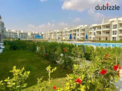 With a panoramic view, a great opportunity to own a fully finished ground-floor studio with a garden, including air conditioners and natural gas, for