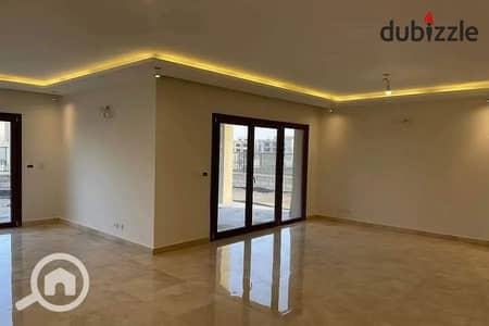 Duplex with a garden, luxurious finishing, and a view of the pyramids, opposite New Giza in Pyramids Heights, near Hyper One, Sheikh Zayed.
