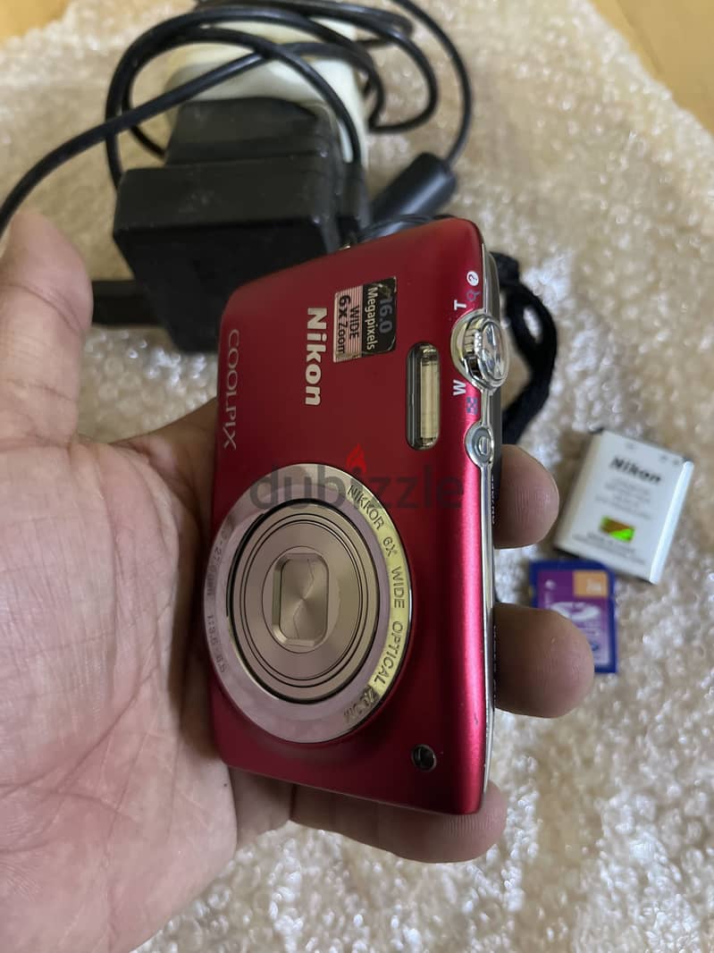 Camera nikon a100 used 4