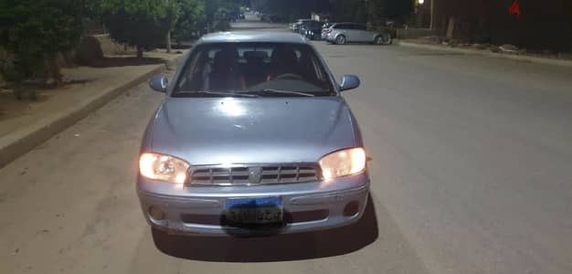 Kia Spectra 2004 / 2004 Kia ​​Spectra