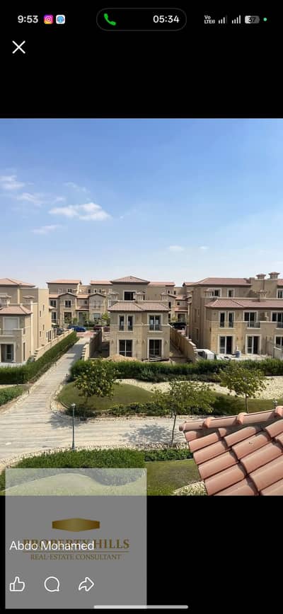 Townhouse for Sale in La Vista City | Immediate Delivery | High-End Finishing  A 3-story townhouse for sale in one of the most prime locations in La V