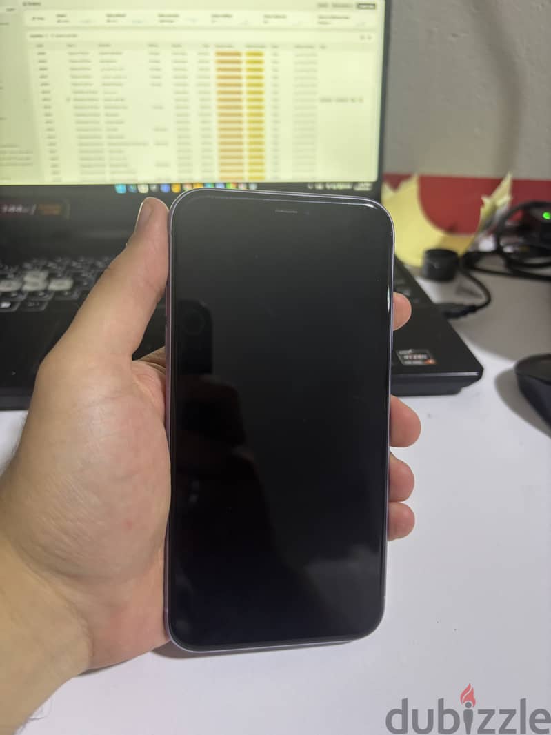 Apple - iPhone 11 3