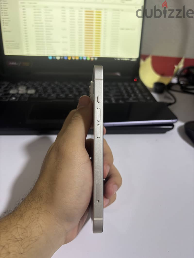Apple - iPhone 13 2