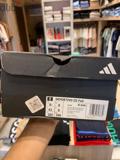 ADIDAS DEPORTIVO ORIGNAL(مقاس٤٢ تلبيس مقاس ٤٠ مشكلة مقاس)