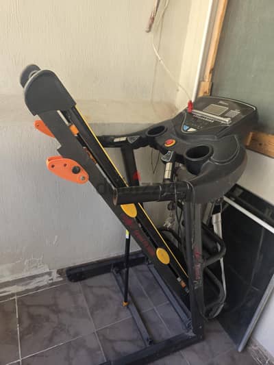 مشايه كهرباء treadmill