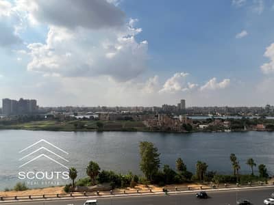 أعلى عائد استثماري بالدولار اقل سعر فندقي استلم شقة بالفرش والأجهزة واقساطك من عوايدك reve de nil بجوار هيلتون على كورنيش النيل