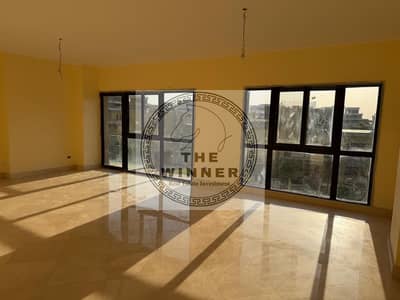 شقة متشطبة بالكامل للبيع في فيليت _ سكاي كوندوز