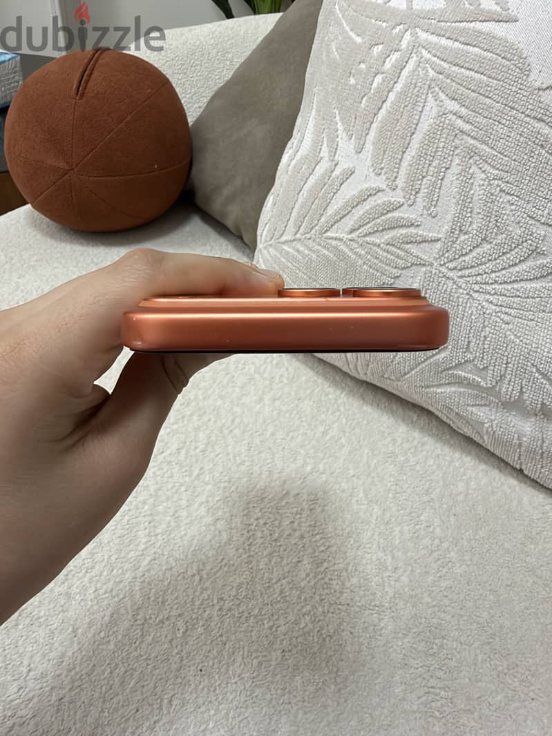 Apple - iPhone 17 Pro Max 4