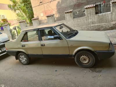 فيات ريجيتا 1984