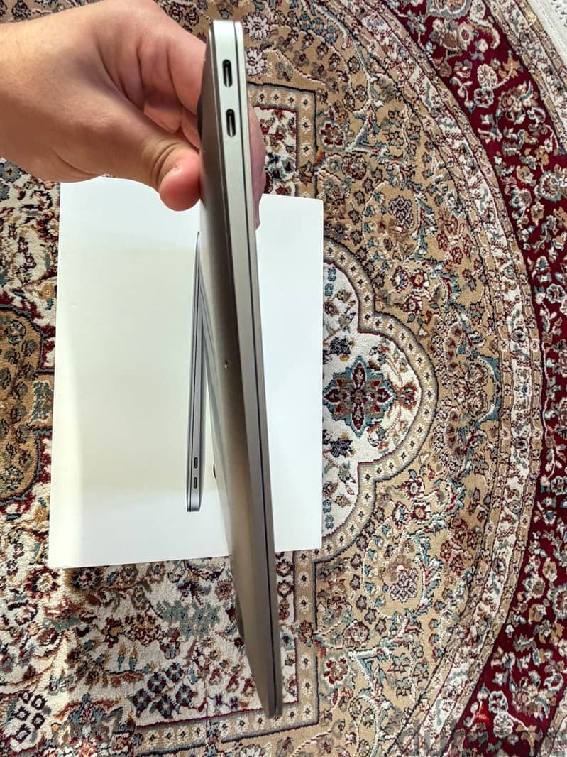MacBook air m1 13 inch 6