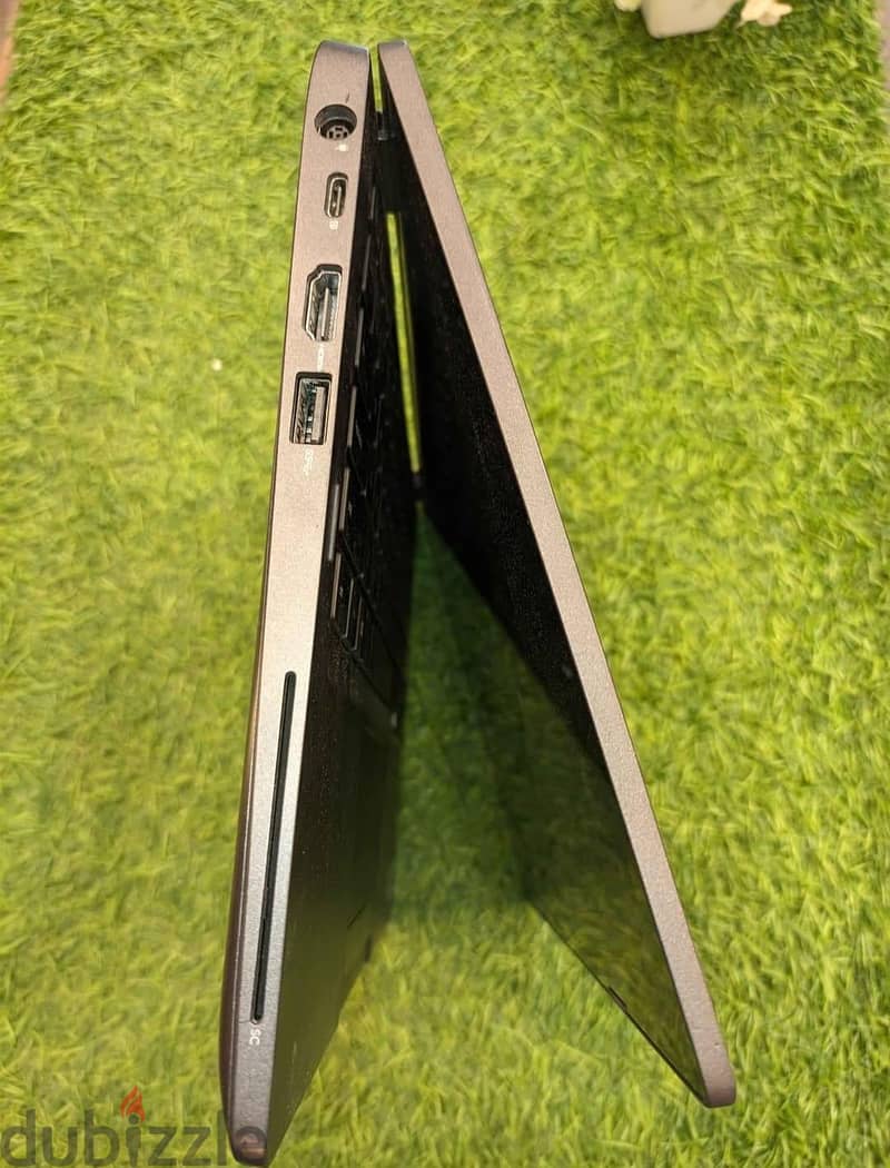 Dell 5300 2 in 1 laptop & tablet 3