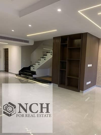 **للإيجار | I-Villa Roof في Mountain View Hyde Park**  فرصة مميزة للإيجار داخل **Mountain View Hyde Park**، واحدة من المجتمعات السكنية المميزة
