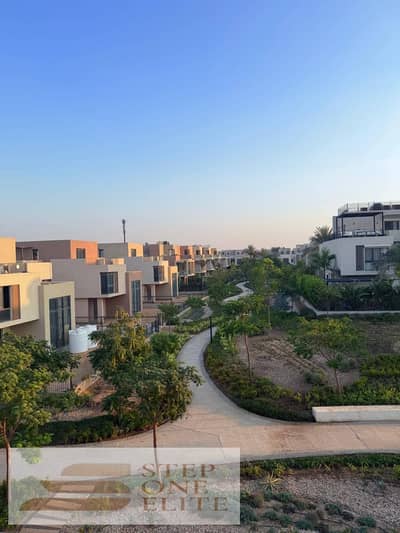 Apartment for sale at Sodic East (New Heliopolis)—adjacent to Madinaty and near Sarai Compound—with 80% completion and an interest-free, 10-year insta