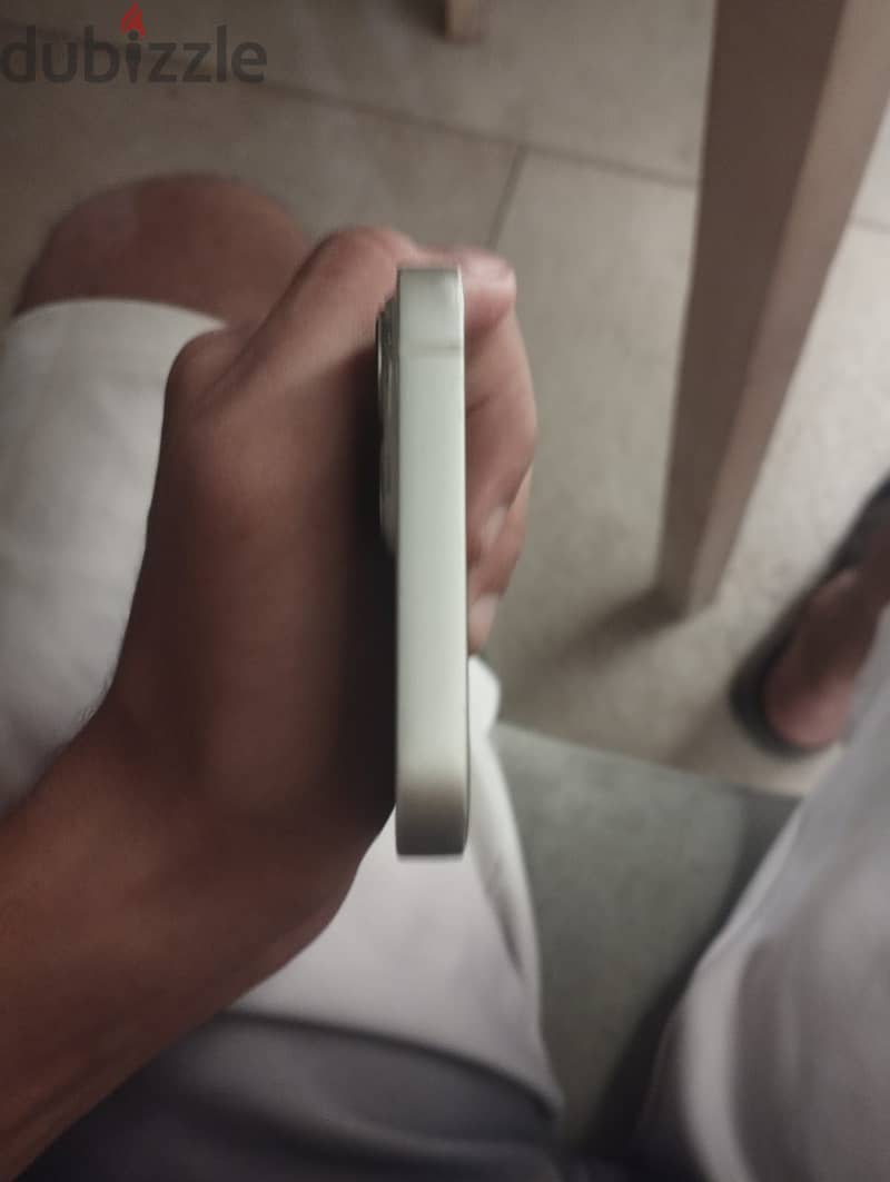 Apple - iPhone 13 7