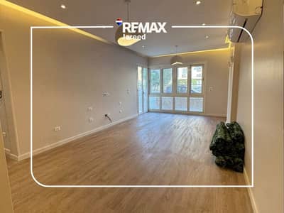 Ultra Lux Apartment with Kitchen, ACs & Private Garden for Rent in Mountain View iCity October