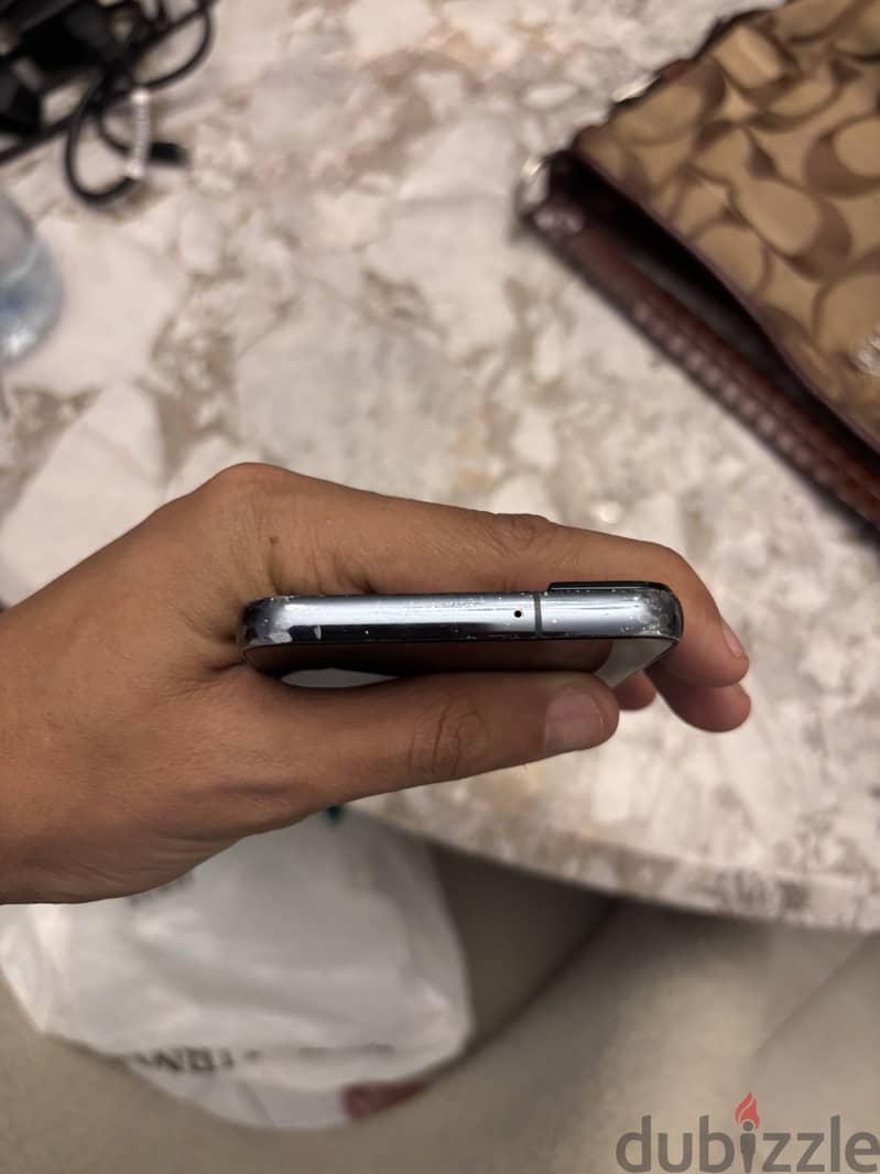 Samsung S22 2