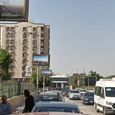 مكتب إداري متميز105م  للبيع في الهضبة العليا شارع بلال أمام نادي مصر للتأمين وشارع 9 الرئيسي مباشرة. . بالمقطم