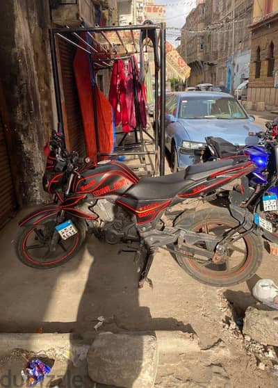 Benelli vlr200 sport