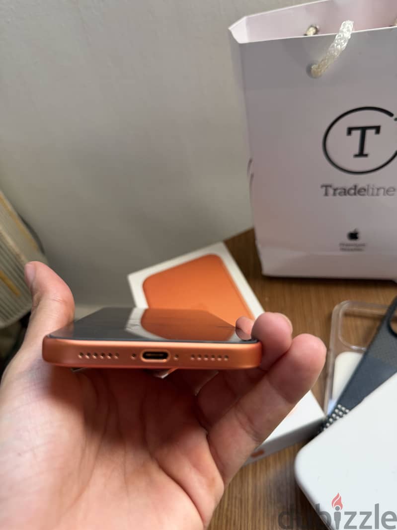 Apple - iPhone 17 Pro Max 1