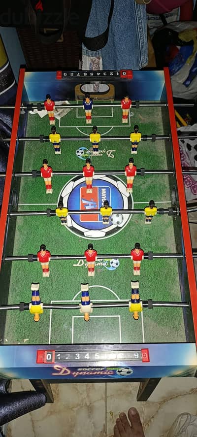 كرة القدم الطاولة Foosball  بحالة جيدة جدا