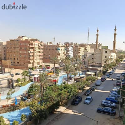 Office 90m for sale in Al-Hudayba Al-Ulya, Bilaal Street, in front of Misr Insurance Club, directly on Main Street 9. . in Mokattam