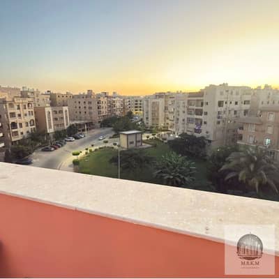 Apartment for rent in a prime location in Al-Narges Buildings, Fifth Settlement.