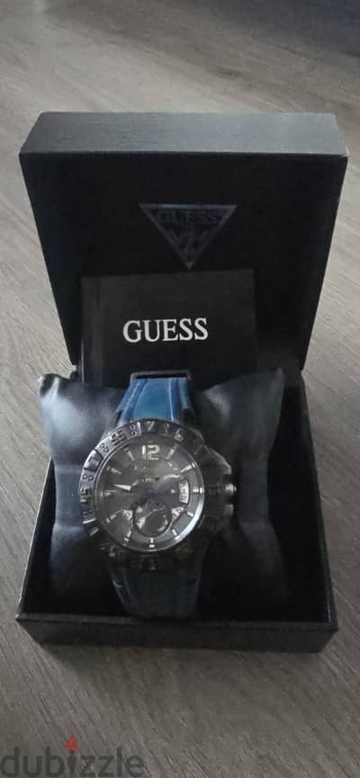 Guess watch original