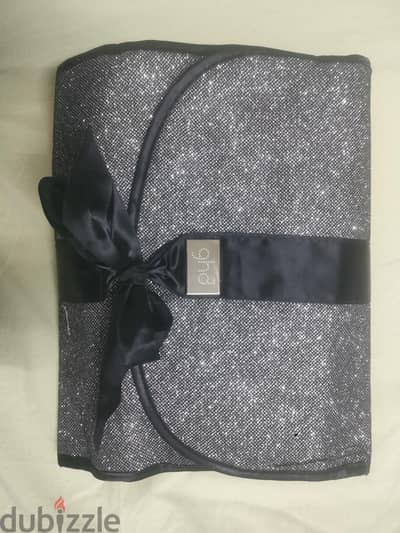 مكواة ومجفف ghd
