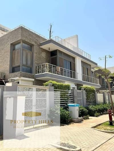 Last Twin Villa for Sale Fully Finished Ready for Immediate Delivery at a Bargain Price in Front of the Airport