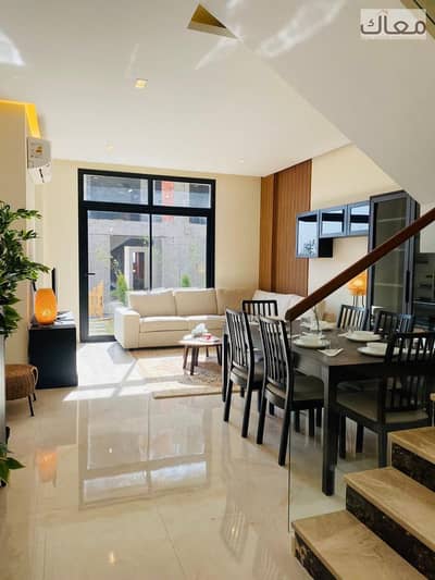 158 sqm townhouse in the heart of New Cairo, opposite VILLET by SODIC. Prime location, ready-built, and a great deal.