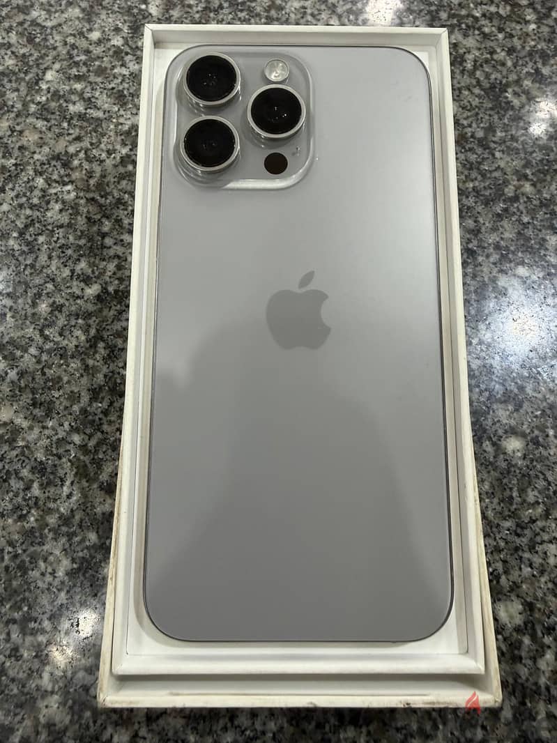 Apple - iPhone 15 Pro Max 1