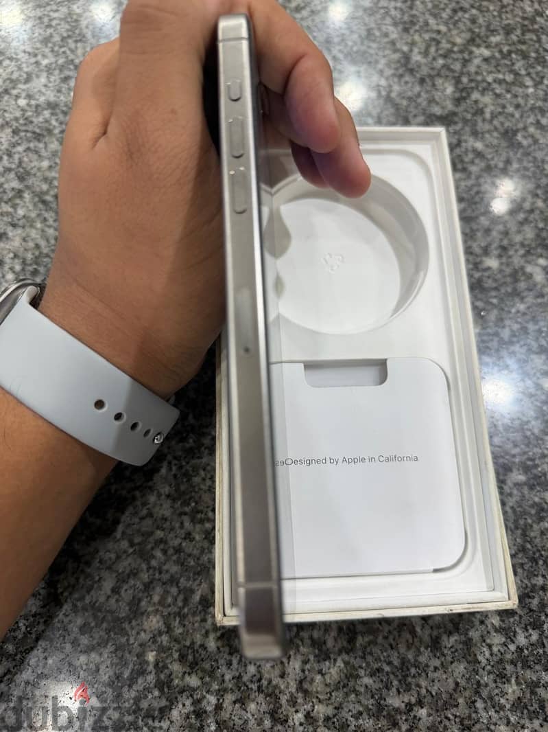 Apple - iPhone 15 Pro Max 2