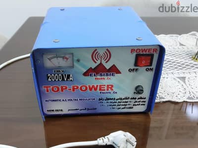 منظم جهد كهربائي أوتوماتيك TOP-POWER 2000 VA – صناعة مصر – بحالة جيدة