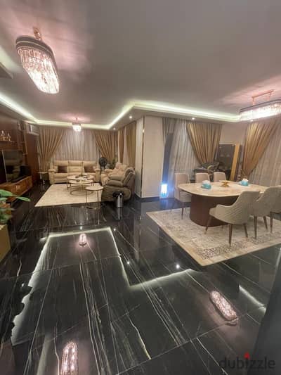 For Sale | 211m Model 400 B1 Fifth Floor Ultra Super Lux Finish Wide Garden View + Open Air Mall Special Price Sale including the kitchen and air conditioners and the dressing