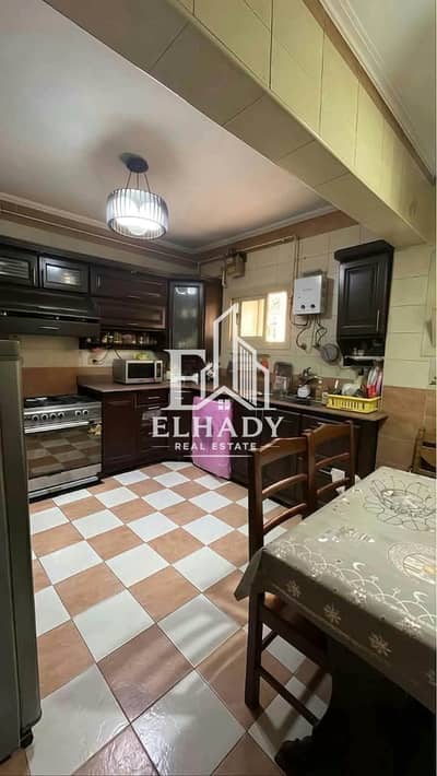 175m apartment for rent with kitchen in Upper Al-Mi'raj near Emirates Egypt