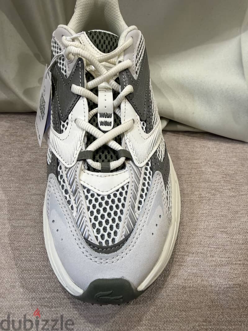 Lacoste Shoes - Size 41 3